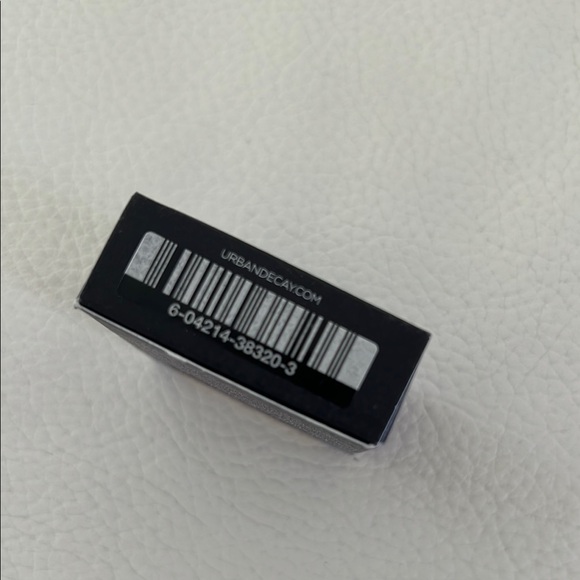 Urban Decay Eyeshadow in Chopper - Picture 4 of 4